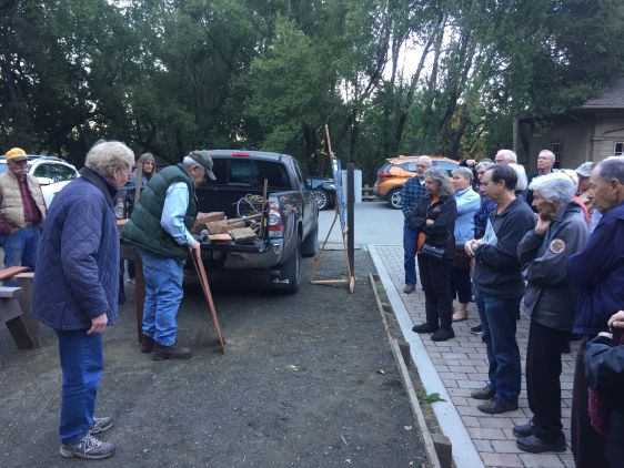 Workshop demonstrating shake splitting.